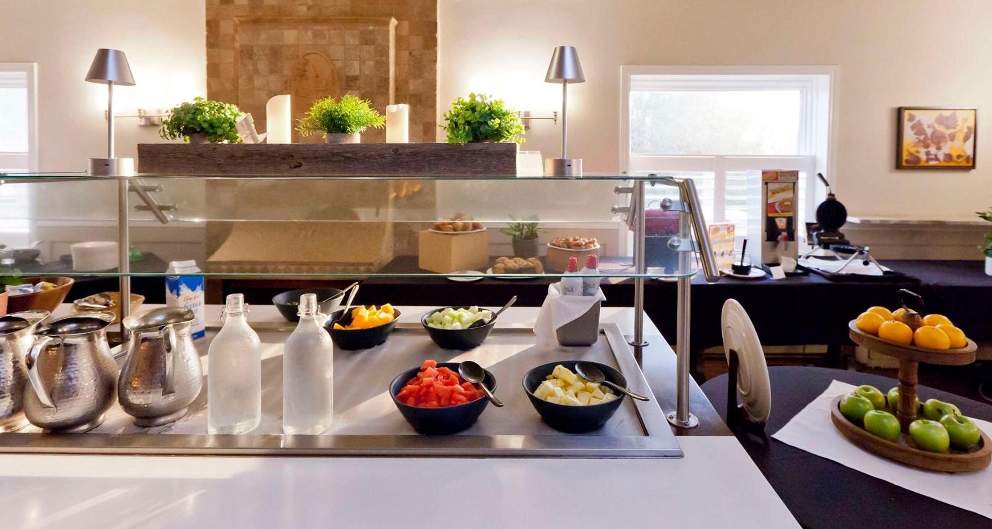 Elm Hurst Inn & Spa Ingersoll Екстериор снимка